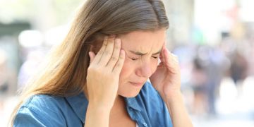 سردرد و میگرن درمان انها