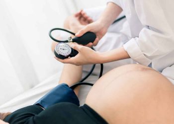 مسمومیت بارداری یا پره اکلامپسی چیست